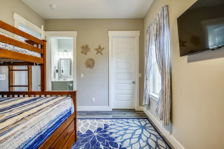 Vacation Station by Book That Condo
