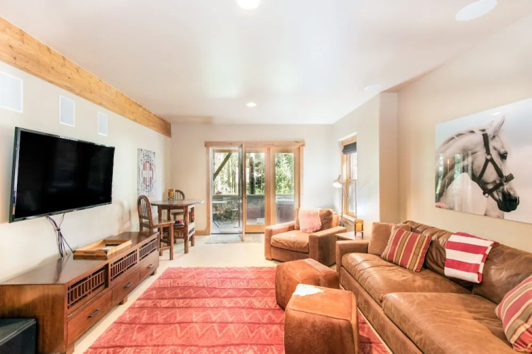 Elkstone Place 1