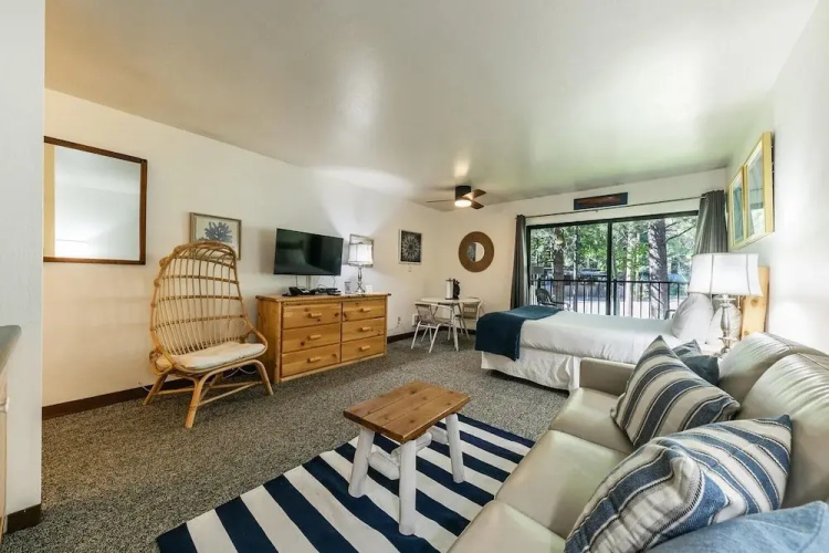 211 Bldg B 1 Bedroom Condo