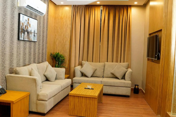 Palette Luxury Credi Hotel