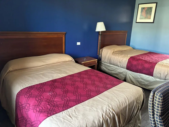 Budget Inn Express