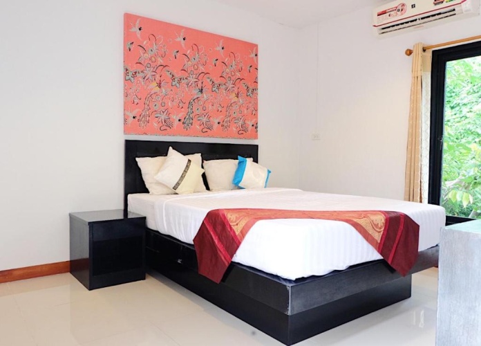 Standard Quadruple room with balcony
