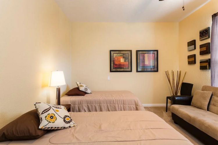 Comfortable Vacation Apartment 266643