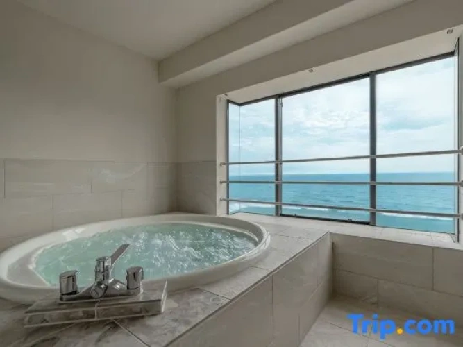 Deluxe Double room with ocean view