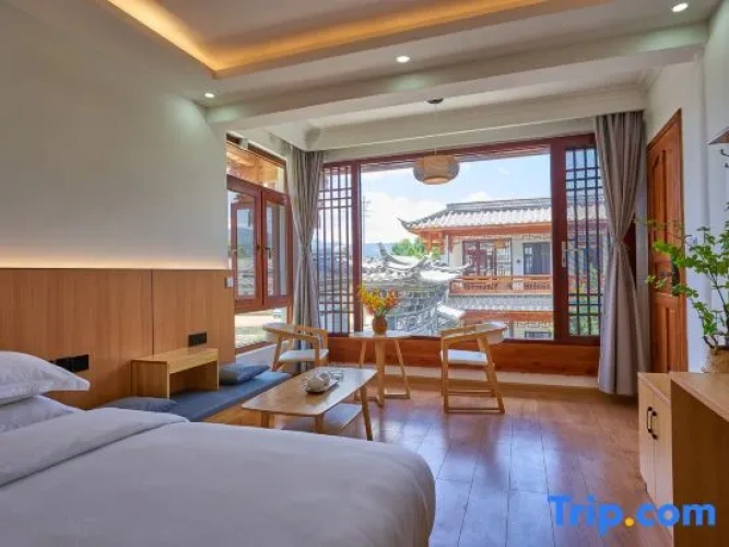 Premier Double room with courtyard view