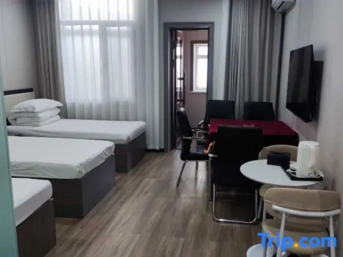 Superior Triple room