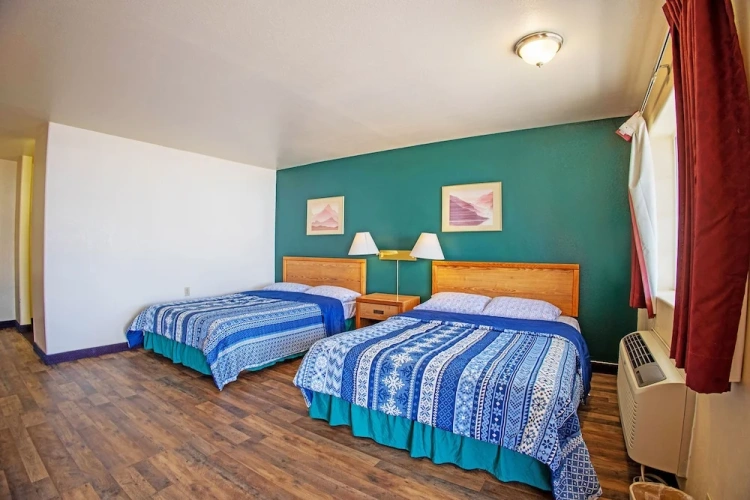 Standard Quadruple room with balcony