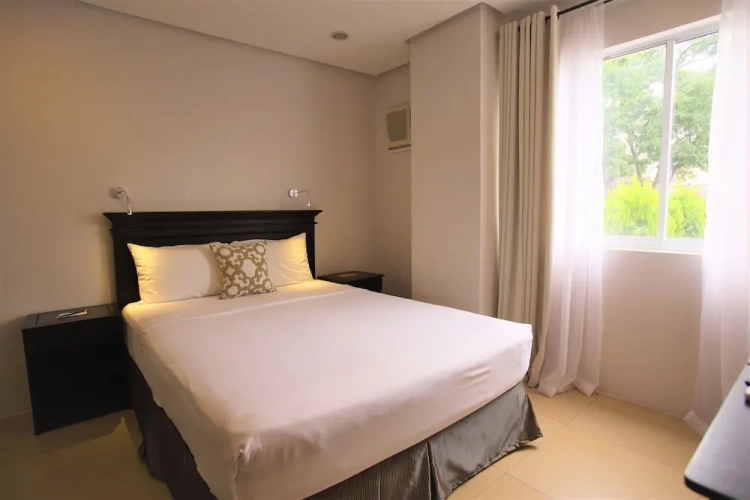 1 Bedroom Premier Suite