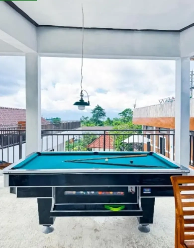 Standard Twin room with pool view