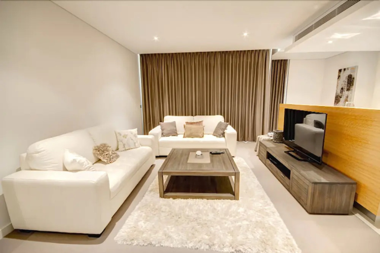 Bayview 608