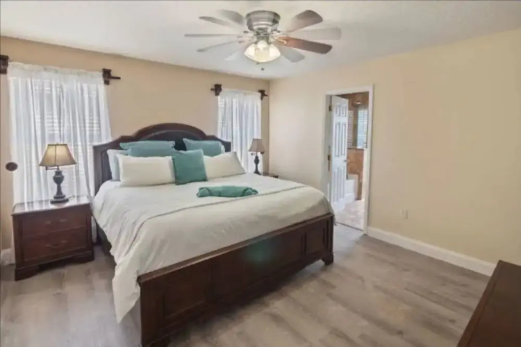 185 Windwood Bay