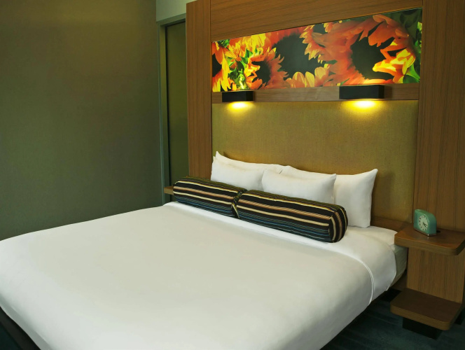 Aloft Minneapolis