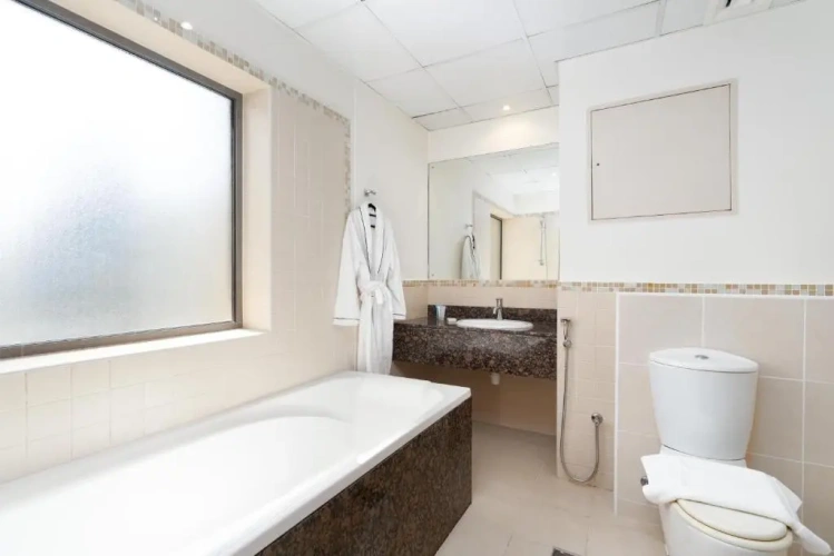 2 Bedrooms Apartment