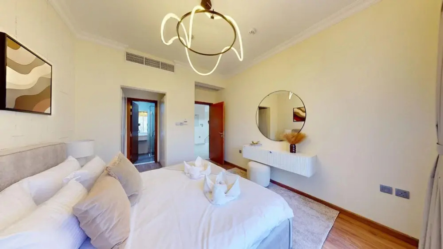 JVC - Villa 3 in Dubai