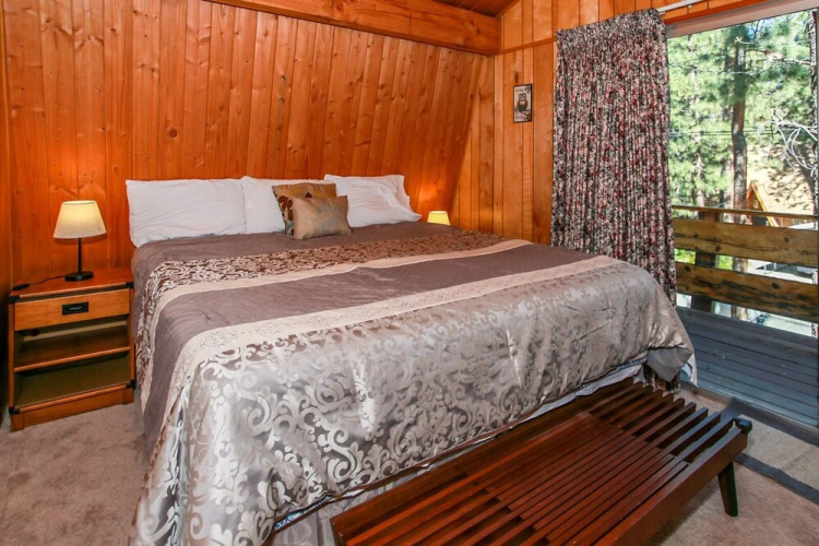 Cozy Bear Cottage