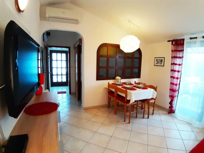 Apartments Zrinka