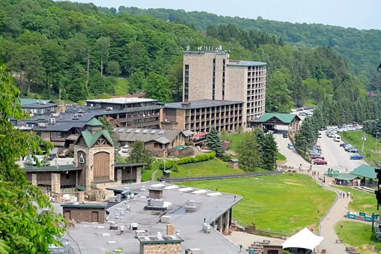 Slopeside Hotel, A Vail Resorts Property