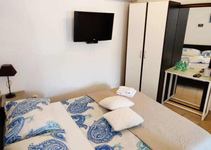 Apartments Valentina Tisno