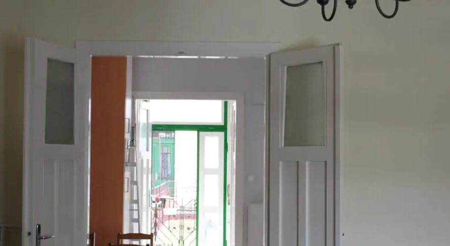 Pozsonyi4