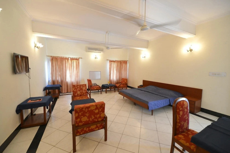 Neelkhanthi tourist resort