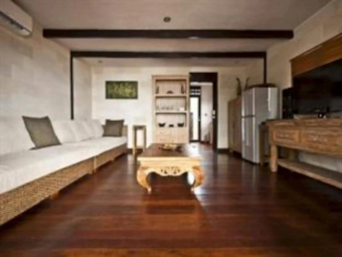 Meno Mojo Beach Resort