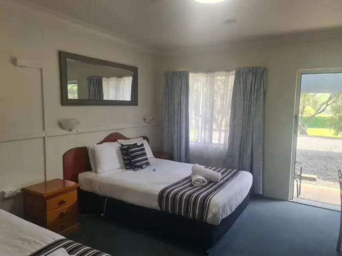 Valley View Motel