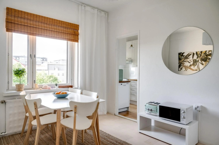 ☆Downtown apartment with views over city rooftops☆