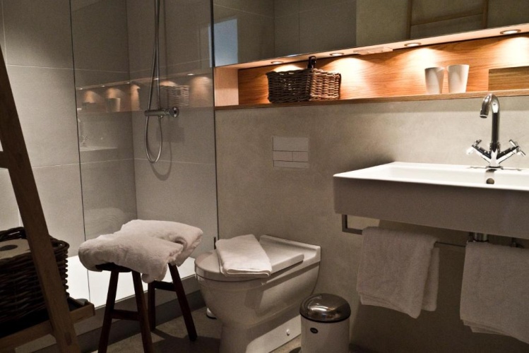 Standard Double room with city view
