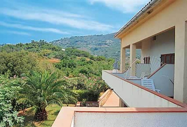 Studio with sea view