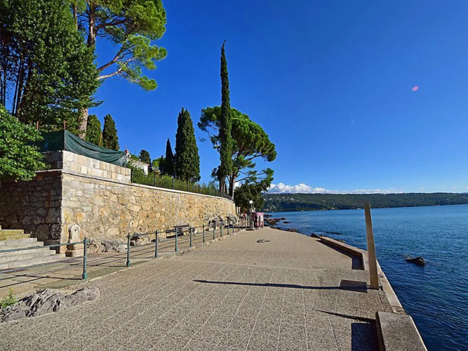 Villa Deni Civray 25842