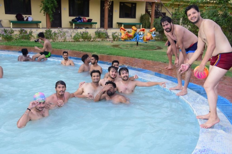 Pool