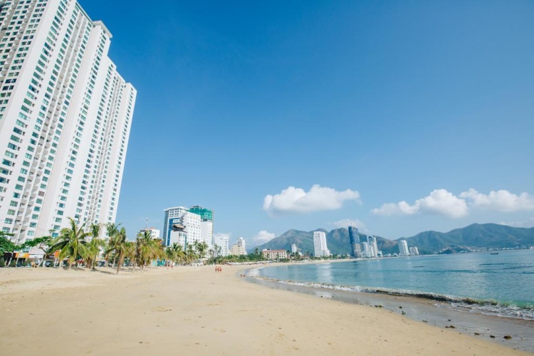 2 Bedrooms Deluxe Apartment beachfront