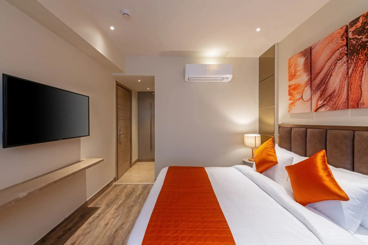 Hotel Saket 27