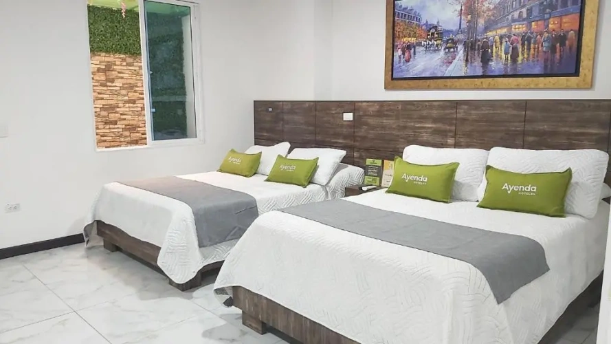 Standard Triple room