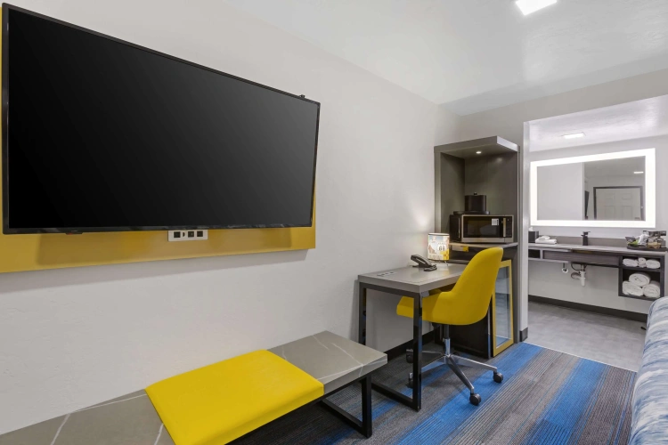 Double Suite