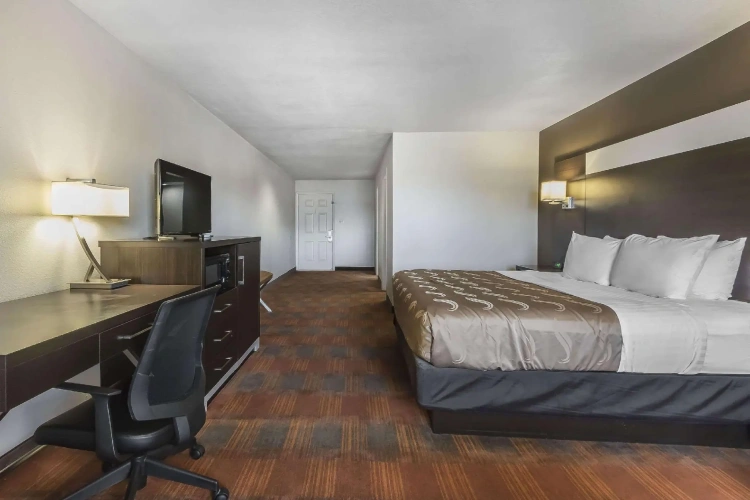 Standard room