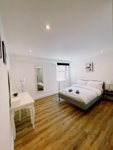 Prosper House Apartment 4