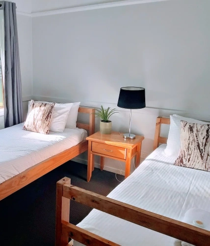 3 Bedrooms Cottage