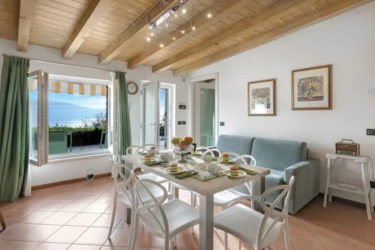 Gargnano Apartments