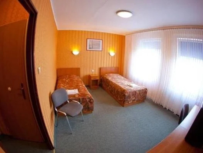 Hotel 3