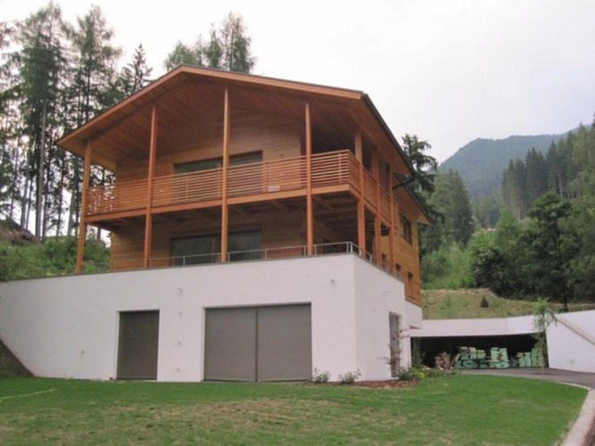 3 Bedrooms Apartment