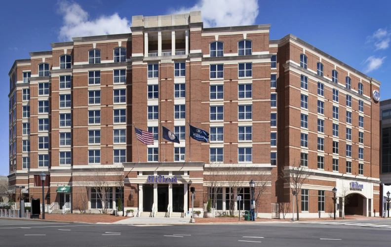 Hilton Alexandria Old Town