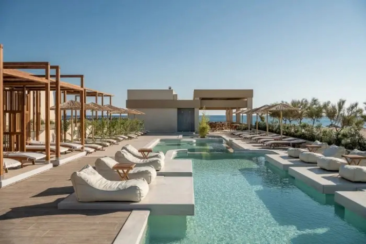 Avra Imperial Hotel - The Residence Collection