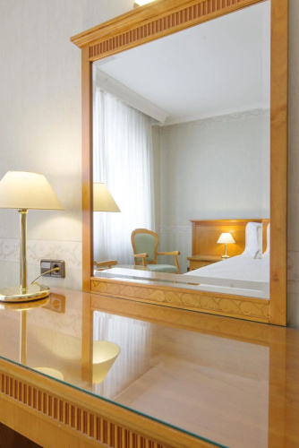 Hotel Trianon Rive Gauche