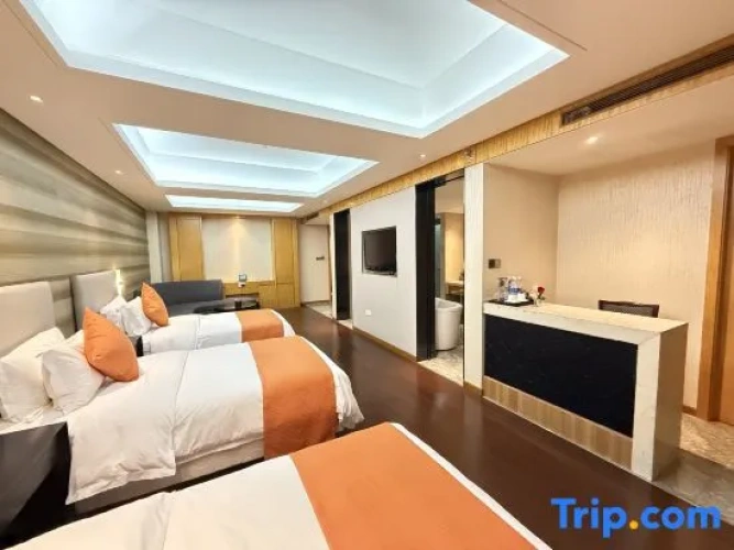 Quintuple Suite