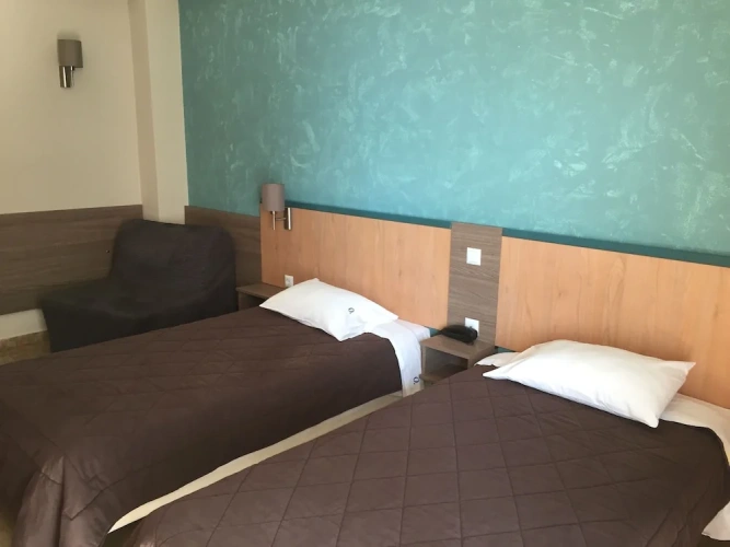 Standard Double room with balcony and with partial sea view