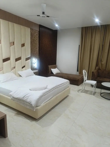 Hotel Satkar Inn