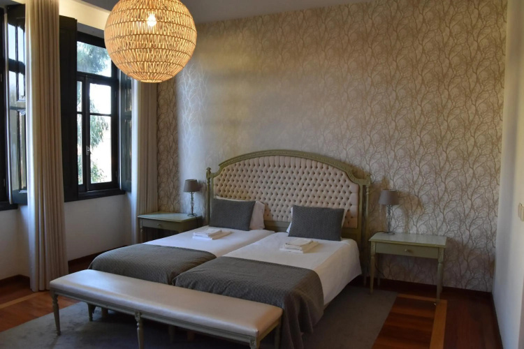 GR Suites