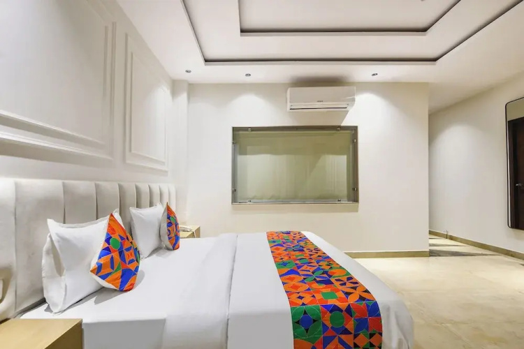 Fabhotel Elvilla I