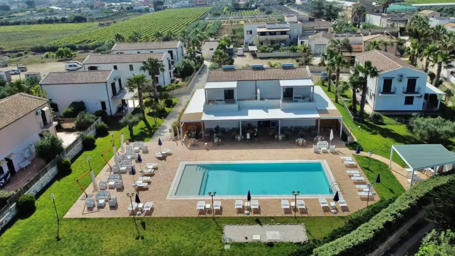 Oasi Guzzetta Hotel e Case Vacanze